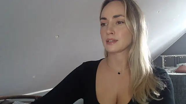 ScarlettSensitive 라이브 XXX 채팅
