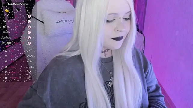 SelenaCute's Live XXX Chat