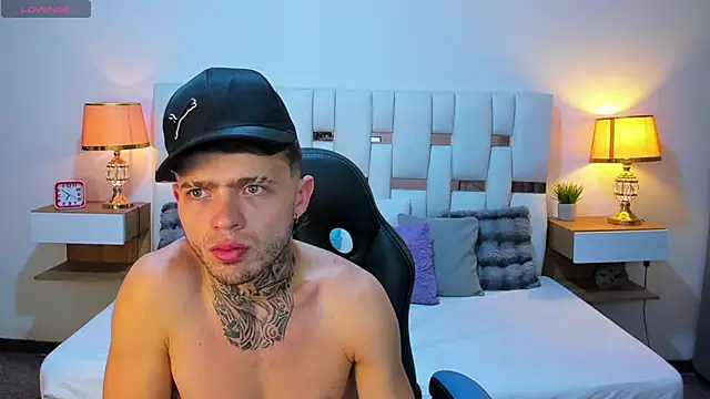 Czat XXX na żywo – Zeus_damian21