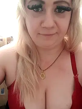 Missy_DM élő XXX-chatje