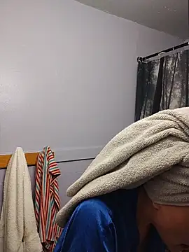 BusyB1983 Live XXX Chat