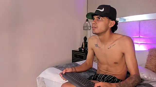 IvanJackson Live XXX-chat