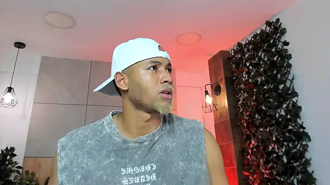 B_Wild – Naživo XXX chat