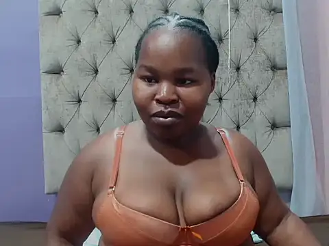 AFRICANDreamGirl live XXX chat
