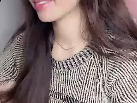 Uri_sexy's Live XXX Chat