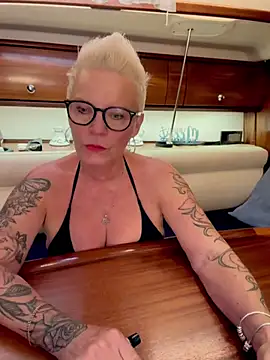 German_Milf – Naživo XXX chat