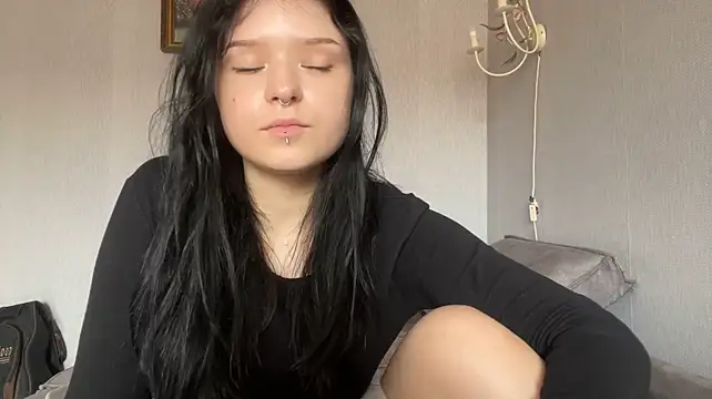 QueenGalasso's Live XXX Chat