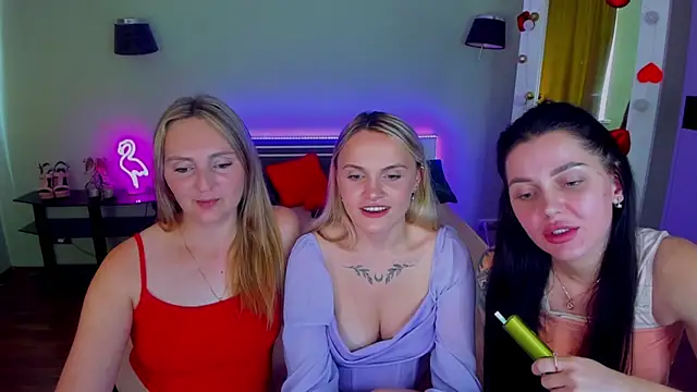Онлайн чат XXX MagicEyess