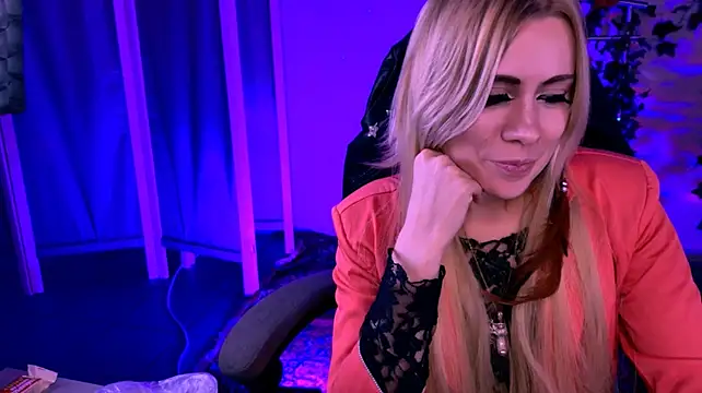 צ'אט XXX בשידור חי של Kumiho_7777