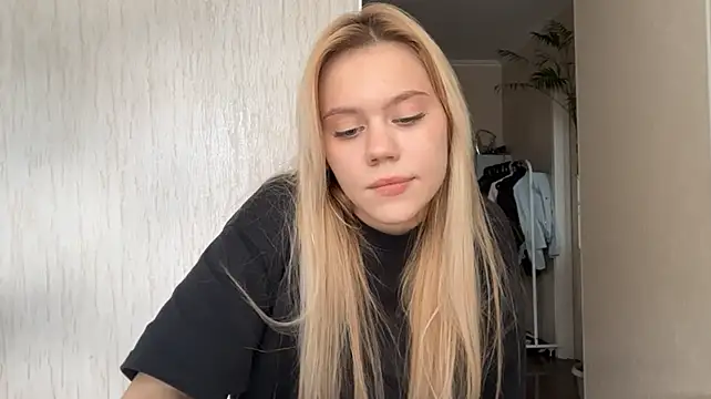 XXX chat uživo modela Glamorforyou