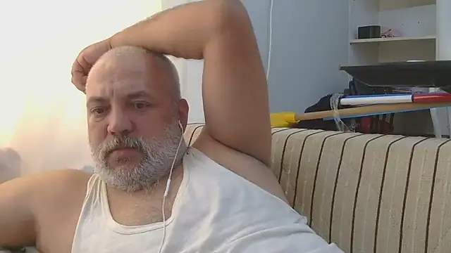 husoizmir's Live XXX Chat