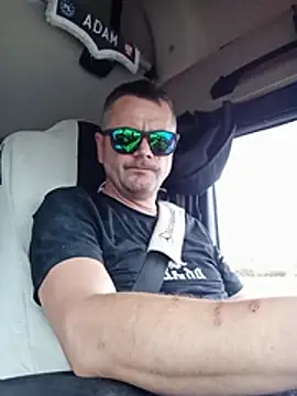 adas- – Naživo XXX chat