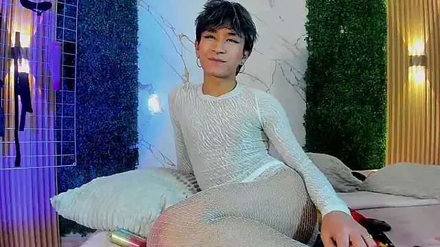 cococumps Adlı Modelin Canlı XXX Sohbeti