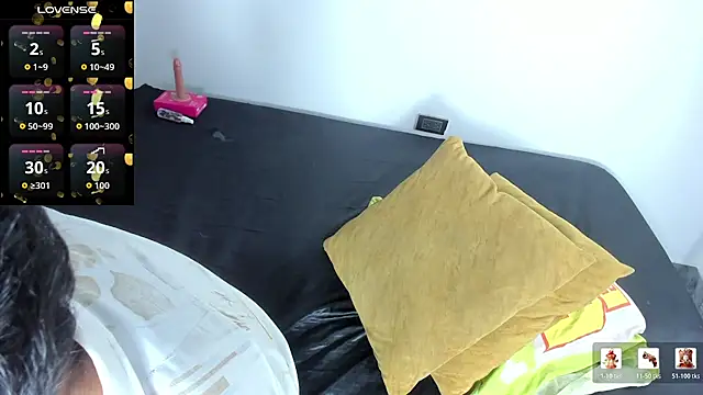 Benjamin_Buster Live XXX Chat
