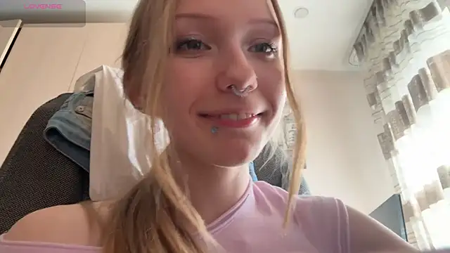 Chat XXX en directo de BivalentFalloff