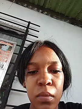 evalover1's Live XXX Chat