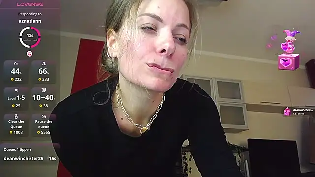 ladysabotage Adlı Modelin Canlı XXX Sohbeti