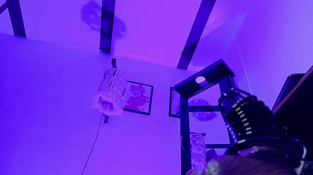 XXX chat uživo modela MistressSlut1