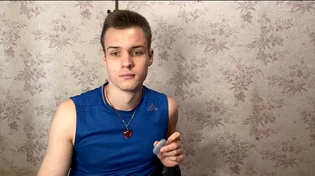 BigBabyMax live XXX chat