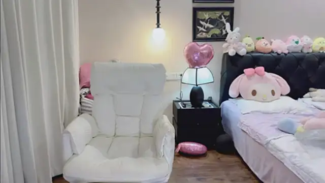 Chat XXX en directo de Evacute-top