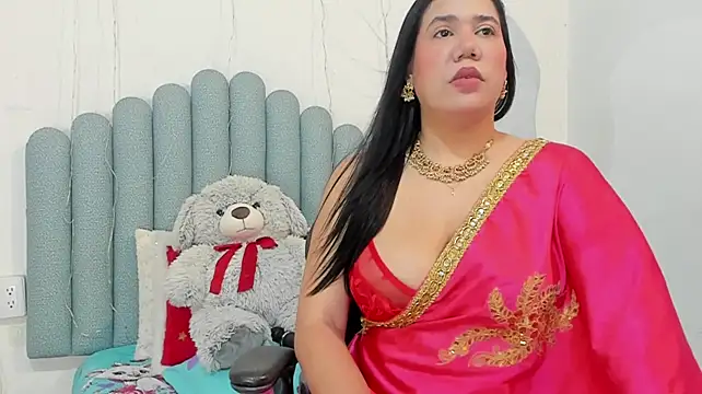 IndraKaur_のライブXXXチャット