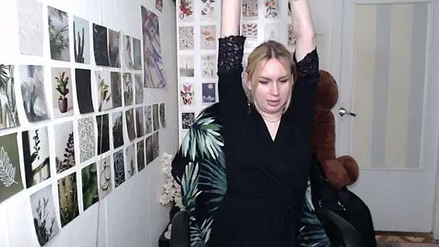 Živý XXX chat CapriScorpion
