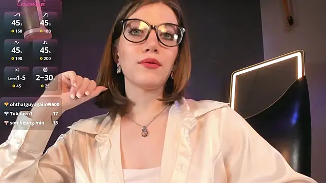 Chat XXX en directo de CathyAdams