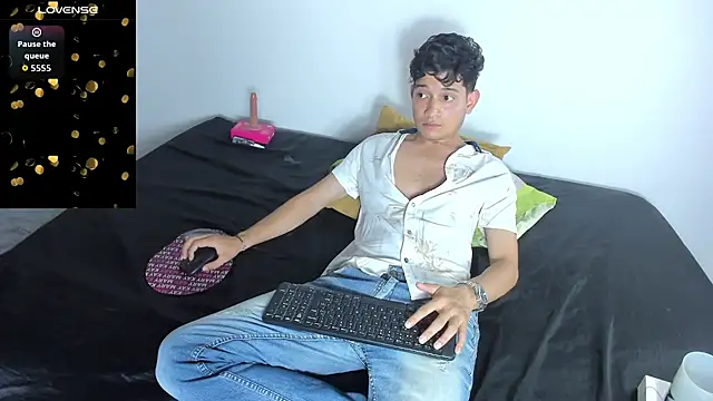 Benjamin_Bustern Live XXX chat