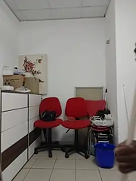 Chat XXX ao vivo de THATHAIRYTALLDUDE