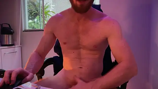 Chat XXX Live Smoker_Ginger