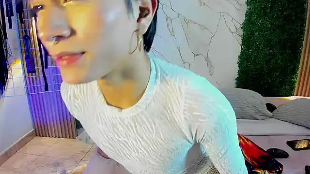 cococumps live XXX chat