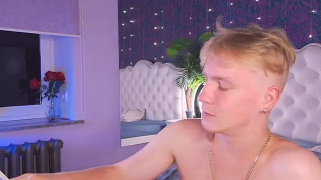 _AlexHot_ Live XXX Chat