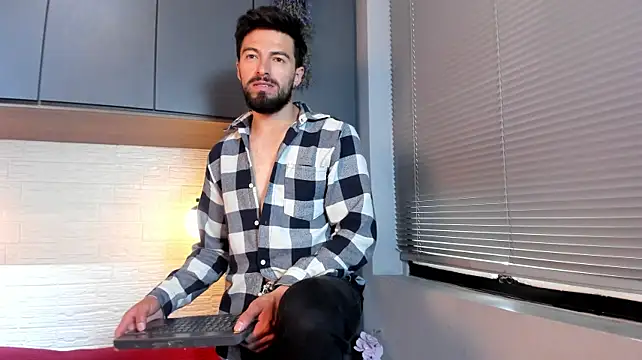 Chat +18 de Liam_ashford ao vivo