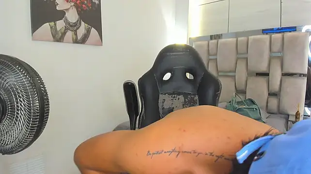 Ruslan_marcel – Naživo XXX chat