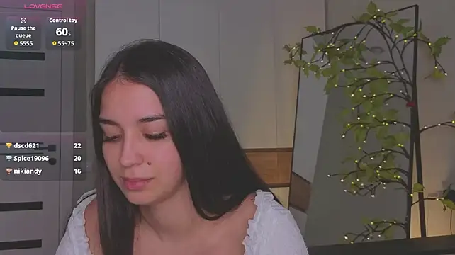 MollyGilberg Chat XXX live