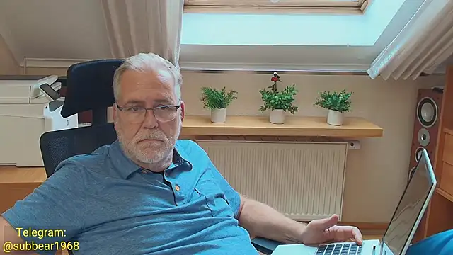 subbear1968 Live XXX-Chat