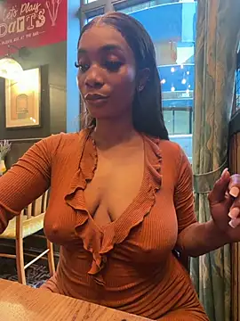 ___Nessa – Live XXX-chat