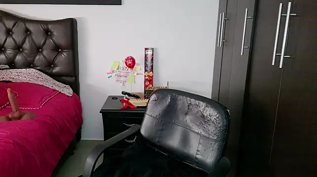 Czat XXX na żywo – Grace_mature_milf
