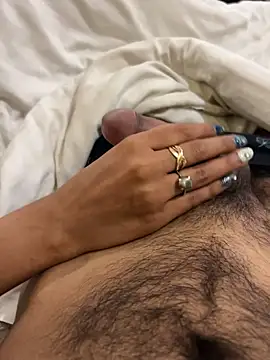 Priyanka011 Live XXX-chat