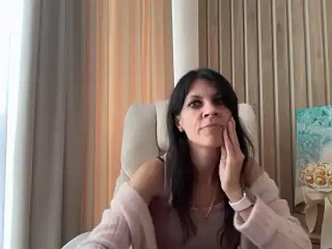 InjaAtHome's Live XXX Chat