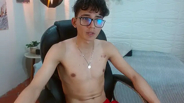 XXX chat uživo modela tim_cooper