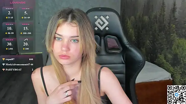 Mona_Carter Live XXX-chat