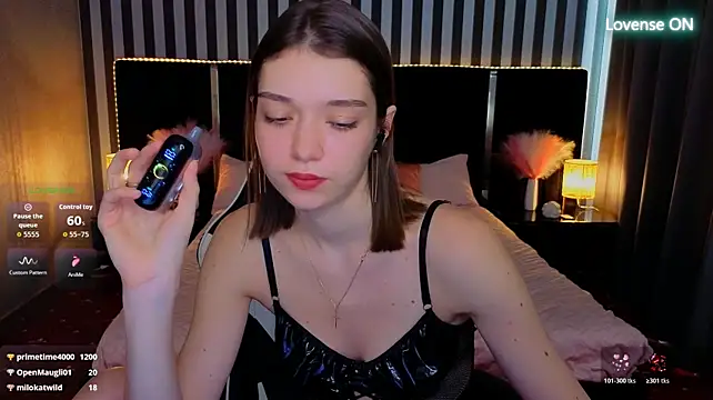 XXX chat uživo modela Cherry_Wipe