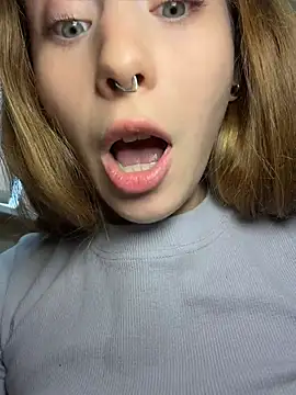 _NotYourSlut_ Chat XXX live