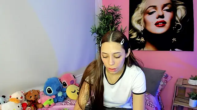 Chat +18 de TANIA_06 ao vivo