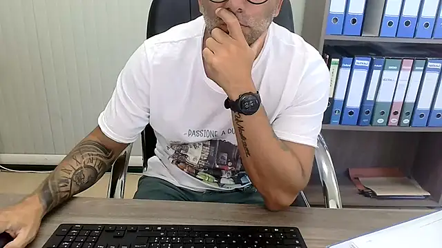 Chat +18 de Evasionee ao vivo