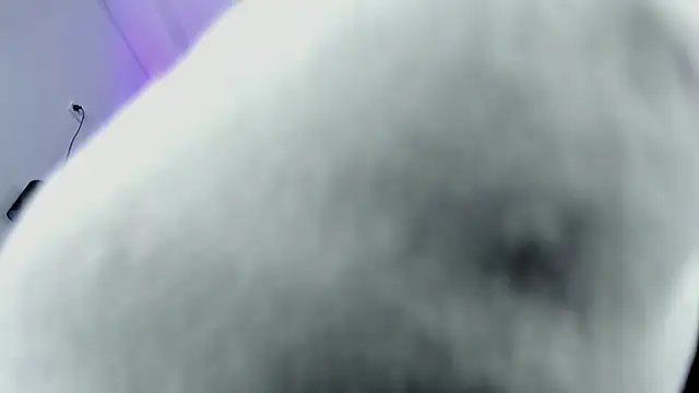 _Jade_16 Live XXX-Chat