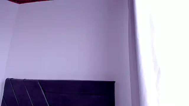 Chat +18 de jazlinn4 ao vivo