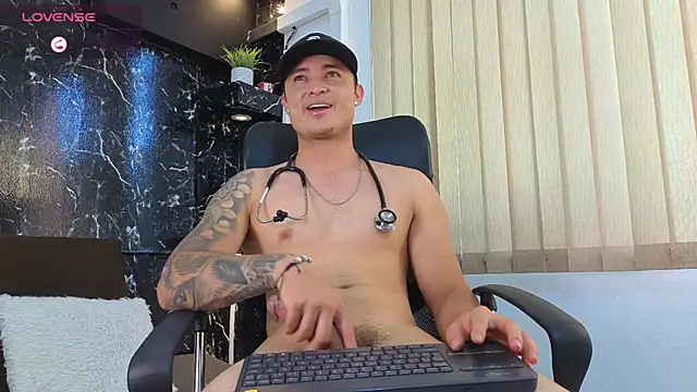 Alexander_ferre live XXX chat