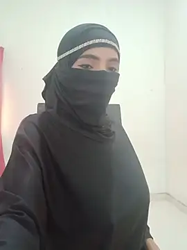 aisha-faraah – Live XXX-chat